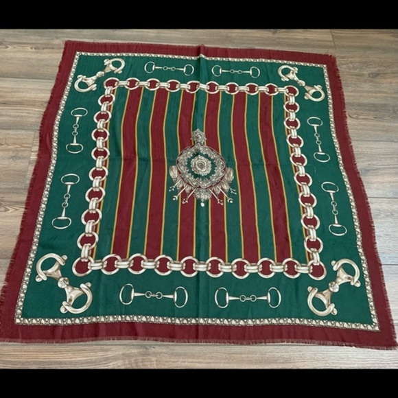 Scarf from Italy - Picture 1 of 6